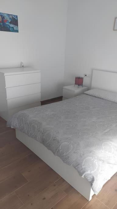 Apartamento La Mar Карбонерас Екстериор снимка